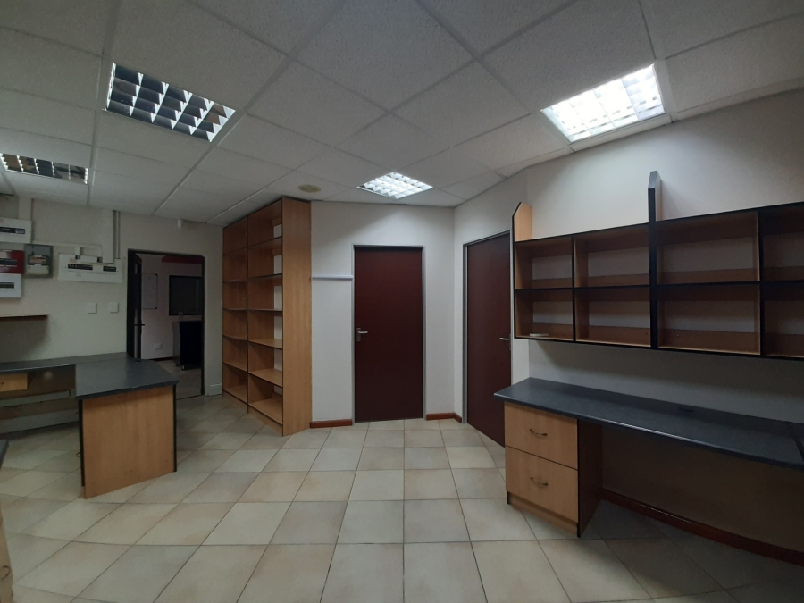 To Let commercial Property for Rent in Gonubie Eastern Cape